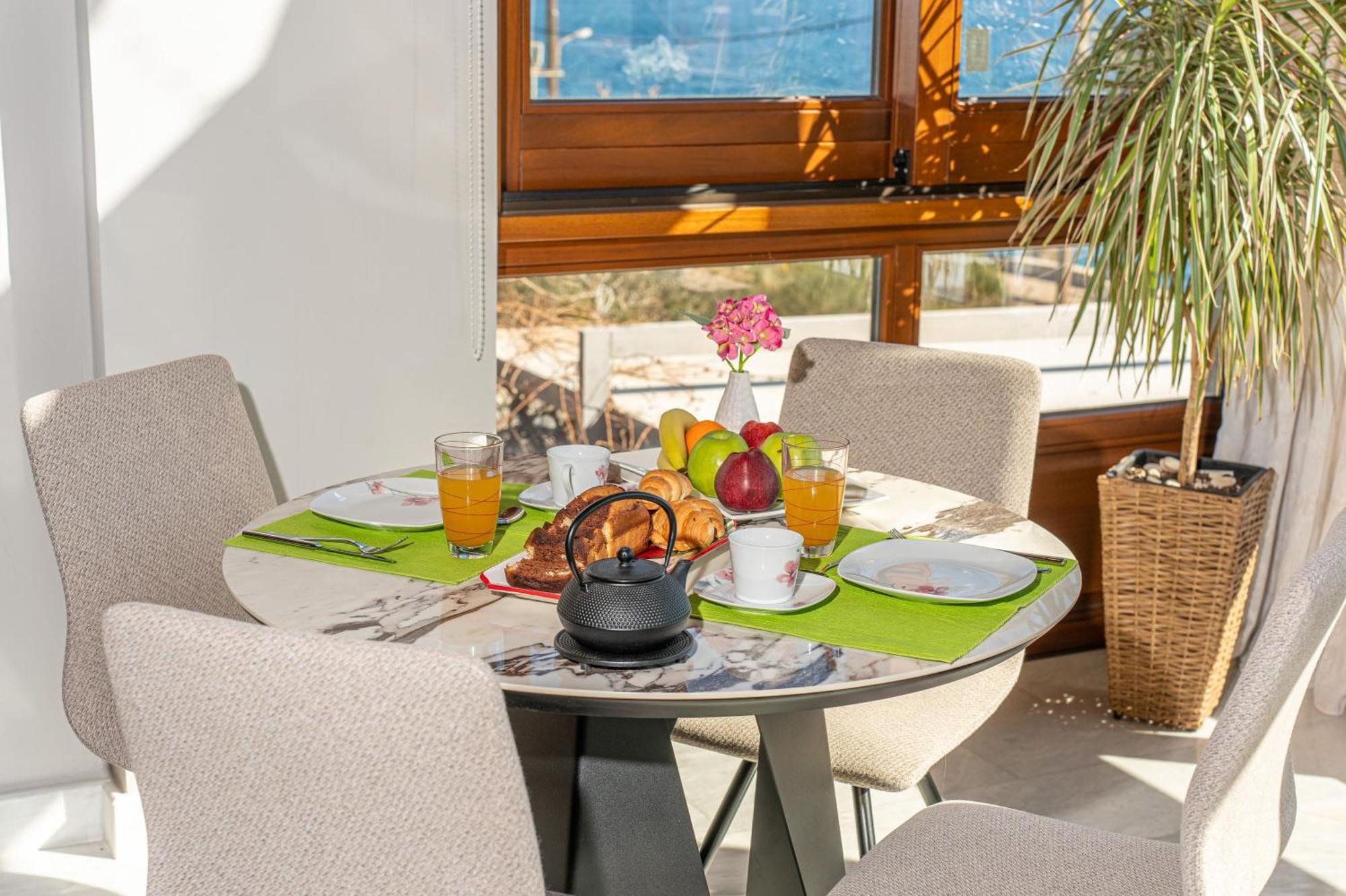 Sea Rock Apartment Agia Efimia Exterior foto